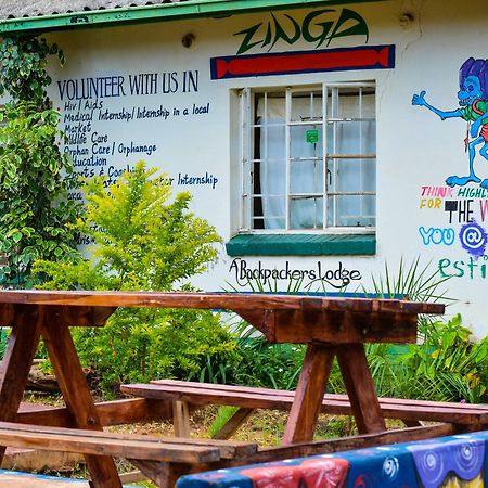 利文斯顿 Zinga Backpackers酒店 外观 照片